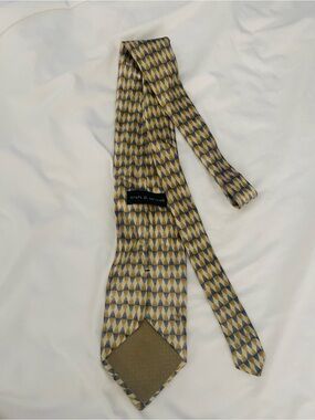 croft & barrow Blue and Gold Geometric 100% Silk Tie